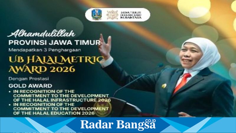 Wagub Jatim menerima penghargaan UB Halal Metric Award 2026 di Malang, Selasa (5/5) (Foto Dok Ho/RadarBangsa.co.id)