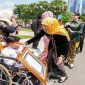 Gubernur Khofifah Indar Parawansa saat Upacara Hardiknas 2026 di Gedung Negara Grahadi, Surabaya, Minggu (4/5/2026). (Foto Dok Ho/RadarBangsa.co.id)