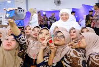 Gubernur Khofifah dalam peringatan May Day di Surabaya, Jumat, 1 Mei 2026 (Foto Dok Ho/RadarBangsa.co.id)