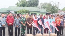 Sekda Lubuk Linggau menghadiri penyerahan kendaraan operasional Koperasi Merah Putih di Lapangan Kodim 0406 Lubuk Linggau, Kamis (7/5/2026). (Foto Dok Ho/RadarBangsa.co.id)