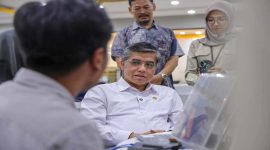 Menteri Ketenagakerjaan meninjau pelaksanaan program pemagangan nasional di PT Yupi Indo Jelly Gum Tbk, Bogor, Rabu (6/5/2026). (Foto Dok Ho/RadarBangsa.co.id)