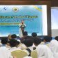 Menkomdigi Meutya Hafid saat dialog dengan pelajar di Lombok Tengah, Selasa (5/5/2026). (Foto Dok Ho/RadarBangsa.co.id)