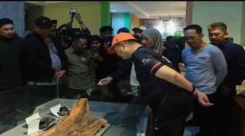 Gubernur NTB Lalu Muhamad Iqbal meresmikan Pusat Informasi Geopark Rinjani di Sembalun, Lombok Timur, Sabtu (2/5/2026). (Foto Dok Ho/RadarBangsa.co.id)