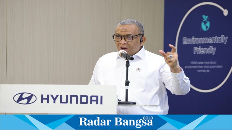 Wakil Menteri Ketenagakerjaan Afriansyah Noor saat menghadiri Hyundai EV Ecosystem Tour di Cikarang, Bekasi, Selasa (5/5/2026). (Foto Dok Ho/RadarBangsa.co.id)