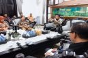 Bupati Sidoarjo Subandi saat audiensi bersama pengelola pasar tradisional di Pendopo Delta Wibawa, Selasa (7/5/2026). (Foto Dok Ho/RadarBangsa.co.id)