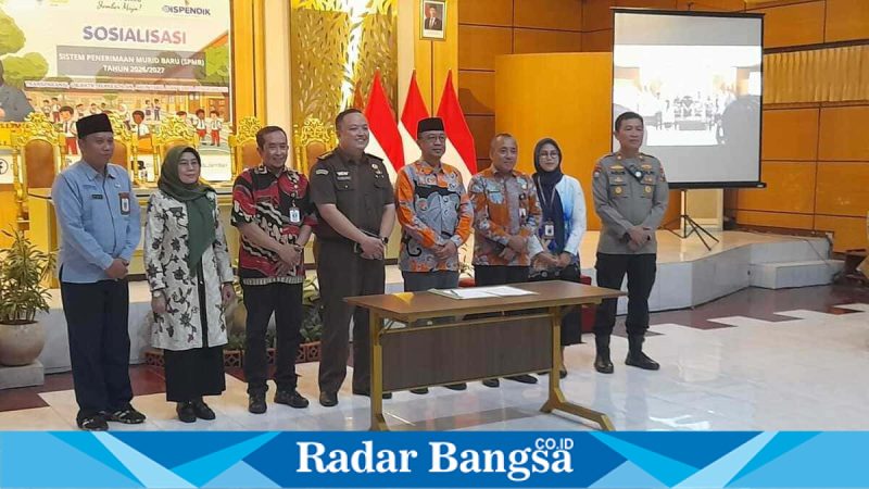 Pemkab Jember menggelar sosialisasi SPMB Tahun Ajaran 2026/2027 di Aula Graha Wiyata Mandala, Kamis (7/5/2026). (Foto Dok Ho/RadarBangsa.co.id)