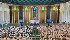 Suasana Tabligh Akbar Milad ke-39 Yayasan Al Muslim Jawa Timur di Masjid Nasional Al Akbar Surabaya, Ahad (3/5/2026). (Foto Dok Ho/RadarBangsa.co.id)