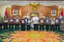 Gubernur Khofifah bersama Kepala BRIN bahas kolaborasi riset di Gedung Negara Grahadi Surabaya, Sabtu, 9 Mei 2026 (Foto Dok Ho/RadarBangsa.co.id)
