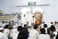 Bupati Malang Drs. H. M. Sanusi, M.M menghadiri Safari Sholat Subuh Keliling putaran ke-142 di Masjid Al Aziz, Dusun Banjarpamotan, Desa Amadanom, Kecamatan Dampit, Jumat, 29 Mei 2026. (Foto Dok Ho/RadarBangsa.co.id)