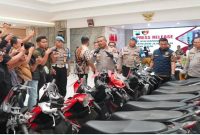 Polda Jateng merilis pengungkapan 61 kasus kejahatan jalanan dengan 105 tersangka yang diamankan selama Mei 2026. Jumat, 29 Mei 2026.   (Foto Dok Ho/RadarBangsa.co.id)