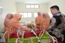 Sekda Kabupaten Malang bersama Ketua DWP saat pembinaan organisasi di DPMPTSP, Kamis, 7 Mei 2026. (Foto Dok Ho/RadarBangsa.co.id)