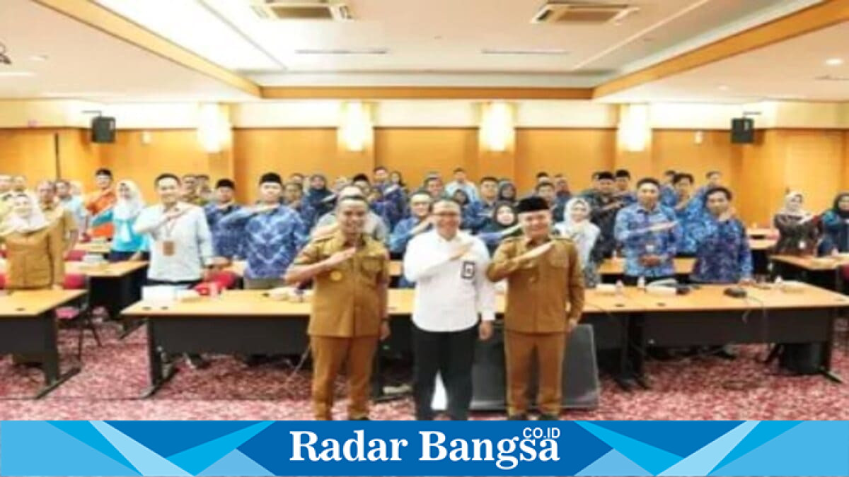 Pemerintah Kabupaten Bangkalan menggelar sosialisasi transformasi Sekolah Rakyat di Aula Diponegoro. Selasa, 26 Mei 2026 (Foto Dok Ho/RadarBangsa.co.id)