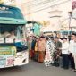 Wakil Bupati Bangkalan melepas keberangkatan jamaah calon haji di Masjid Agung Bangkalan, Minggu, 10 Mei 2026   (Foto Dok Ho/RadarBangsa.co.id)