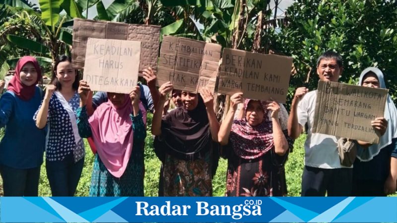 Ratusan warga Bulusan saat aksi deklarasi tolak klaim lahan di Semarang, Jumat (1/5/2026). (Foto Dok Ho/RadarBangsa.co.id)