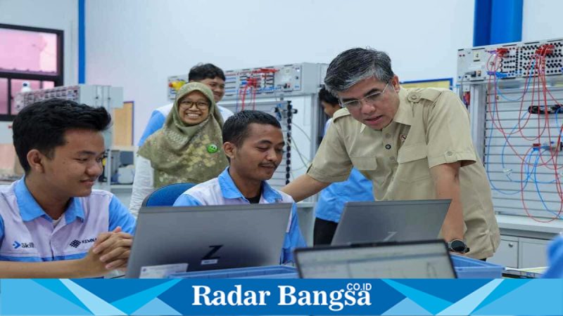 Menaker Yassierli meninjau Pelatihan Vokasi Nasional di BBPVP Serang. Rabu, 29 April 2026.  (Foto Dok Ho/RadarBangsa.co.id)
