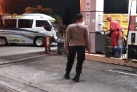 Personel Polsek Tikung melakukan patroli objek vital di sejumlah titik strategis di Kecamatan Tikung, Lamongan. Jumat, 12 Juni 2026. (Foto Dok Ho/RadarBangsa.co.id)