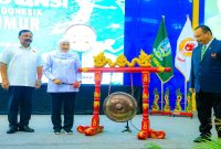 Gubernur Jawa Timur Khofifah Indar Parawansa membuka Rakerprov KONI Jatim 2026 di Gedung STIESIA Surabaya, Rabu (24/6). (Foto Dok Ho/RadarBangsa.co.id)