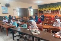 Ratusan siswa SD se-Kabupaten Bangkalan mengikuti Gebyar Lomba Matematika, IPAS, dan Bahasa Inggris (GALAKSI) 2026 yang digelar UPTD SMPN 1 Bangkalan. (Foto Dok Ho/RadarBangsa.co.id)