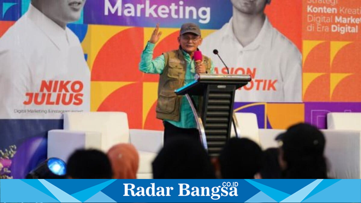 Wakil Bupati Pasuruan Gus Shobih Asrori membuka pelatihan digital marketing untuk pelaku UMKM agar lebih siap bersaing di era digital. (Foto Dok Ho/RadarBangsa.co.id).