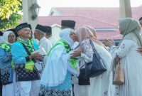 Jemaah haji asal Kabupaten Lamongan tiba di daerah asal setelah menuntaskan ibadah haji di Tanah Suci. Rabu, 10 Juni 2026 (Foto Dok Ho/RadarBangsa.co.id)