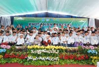    Sebanyak 104 anak mengikuti khitan massal di Pendopo Lokatantra Lamongan, Selasa (23/6), dalam rangka HJL ke-457 dan HKG PKK ke-54. (Foto Dok Ho/RadarBangsa.co.id)