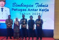 Bimtek Petugas Antar Kerja 2026 yang digelar Disnaker dan Perindustrian Jember di Hotel Fortunagrande, Kamis (25/6/2026), bertujuan memperkuat peran BKK dalam penyaluran tenaga kerja. (Foto Dok Ho/RadarBangsa.co.id)