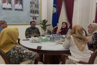 Anggota DPD RI Lia Istifhama bersama Pemkab Bangkalan dan HKTI membahas penguatan KWT dan ketahanan pangan di Pendopo Agung Bangkalan, Kamis (23/7/2026). (Foto Dok Ho/RadarBangsa.co.id)