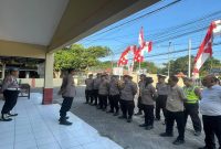 Kapolsek Tikung IPTU Fahrur Rozi memimpin apel jam pimpinan di Mapolsek Tikung, Selasa (21/7/2026). (Foto Dok Ho/RadarBangsa.co.id)