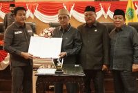 Rapat Paripurna DPRD Kabupaten Sidoarjo membahas Laporan Pertanggungjawaban Pelaksanaan APBD Tahun Anggaran 2025 di Gedung DPRD Sidoarjo, Kamis (30/7/2026). (Foto Dok Ho/RadarBangsa.co.id)