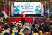 Bunda PAUD Kabupaten Bangkalan, Lutfiyana Lukman Hakim, membuka Festival Literasi di Pendopo Agung Bangkalan, Kamis (23/7/2026). (Foto Dok Ho/RadarBangsa.co.id)