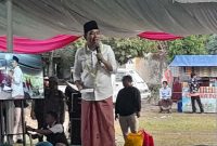 Bupati Jember Gus Fawait berdialog dengan RT, RW dan kader Posyandu saat agenda Bunga Desaku di Desa Kejayan, Kecamatan Mayang, Rabu (22/7/2026). (Foto Dok Ho/RadarBangsa.co.id)