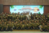 Bupati Asahan Taufik Zainal Abidin melepas 115 kontingen Pramuka Asahan menuju Jambore Daerah XI Sumatera Utara di Pendopo Rumah Dinas Bupati, Senin (6/7/2026). (Foto Dok Ho/RadarBangsa.co.id)