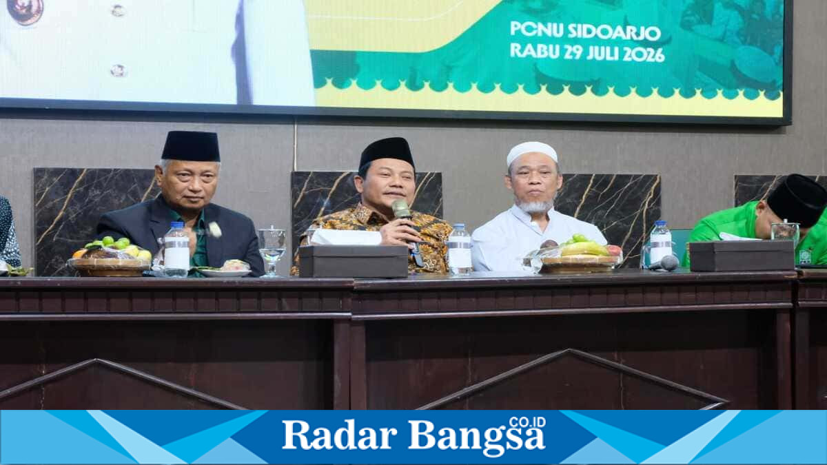 Bupati Sidoarjo H. Subandi bertemu jajaran PCNU Sidoarjo untuk memperkuat sinergi pemberantasan miras ilegal dan penyakit masyarakat, Rabu (29/7/2026). (Foto Dok Ho/RadarBangsa.co.id)