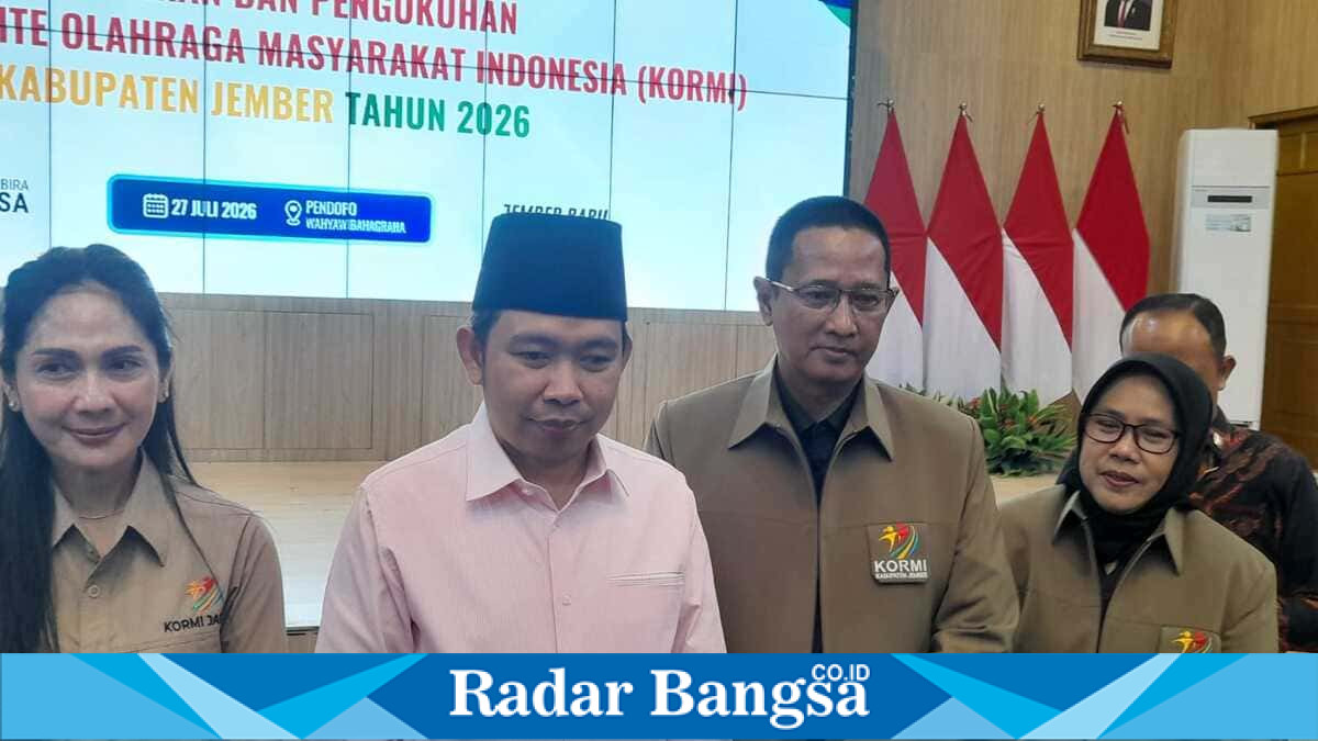 Bupati Jember Gus Fawait menghadiri pelantikan dan pengukuhan Pengurus KORMI Kabupaten Jember Masa Bakti 2025–2030 di Pendopo Wahyawibawagraha, Senin (27/7/2026). (Foto Dok Ho/RadarBangsa.co.id)