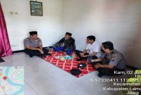 Kapolsek Laren AKP Anang Purwo Widodo bersama jajaran Polsek Laren bersilaturahmi dengan Ketua PC Muhammadiyah Laren di Kecamatan Laren, Kabupaten Lamongan, Kamis (2/7/2026). (Foto Dok Ho/RadarBangsa.co.id)