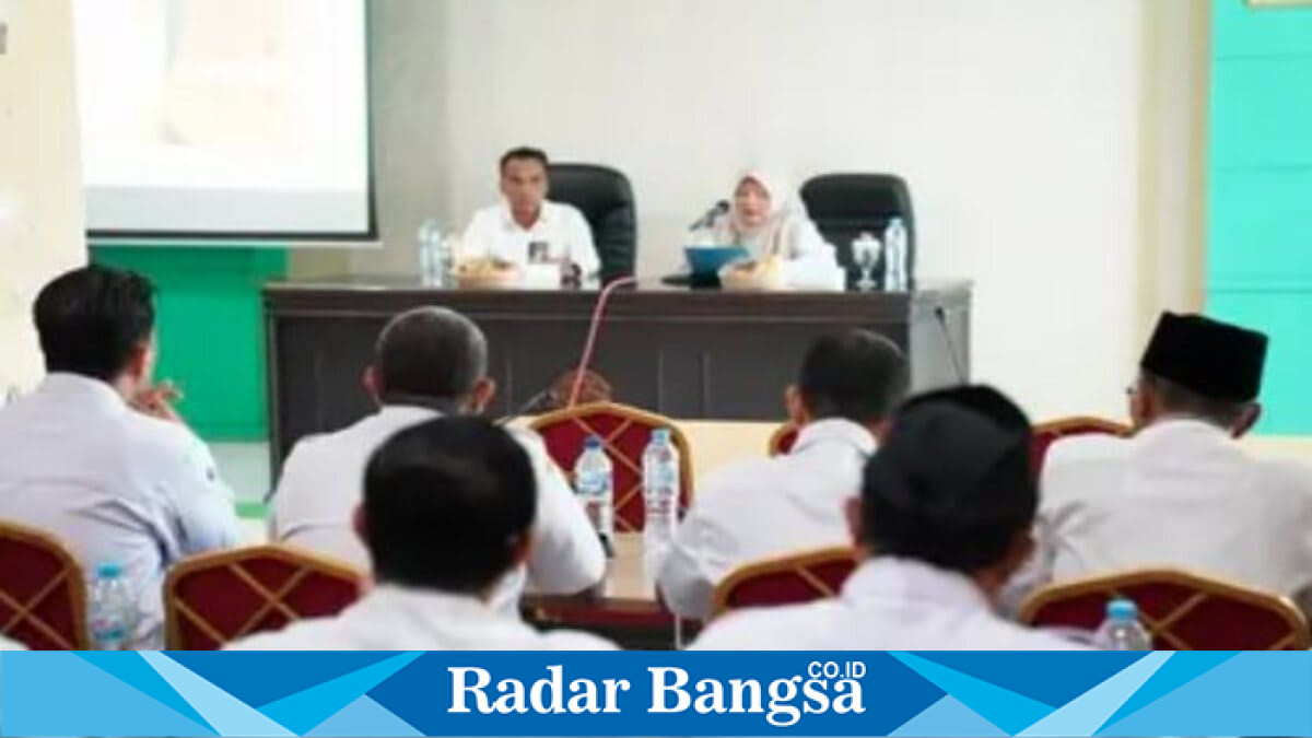 Bupati Bangkalan Lukman Hakim memimpin penguatan tatanan kesehatan bersama kepala puskesmas dan Dinas Kesehatan, Rabu (8/7/2026). (Foto Dok Ho/RadarBangsa.co.id)