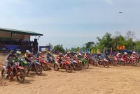 Kapolda Jatim membuka Kejurnas Motocross Piala Kapolda Jatim Round 5 di Sirkuit Putra Airlangga, Gempol, Pasuruan, Sabtu (11/7/2026). (Foto Dok Ho/RadarBangsa.co.id)