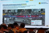 Bupati Sidoarjo Subandi memimpin rapat percepatan pembebasan lahan Flyover Gedangan di Ruang Delta Wicaksana, Kamis (16/7/2026). (Foto Dok Ho/RadarBangsa.co.id)