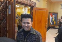    Wakil Gubernur Jawa Timur Emil Elestianto Dardak menyatakan dukungan Pemprov Jatim untuk pengembangan Jember Fashion Carnaval di Jember. (Foto Dok Ho/RadarBangsa.co.id)