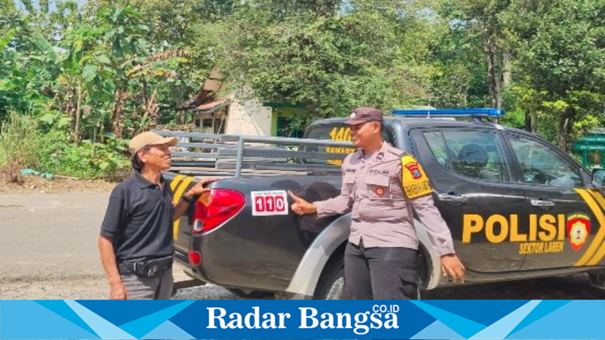 Personel Polsek Laren melaksanakan patroli Harkamtibmas di sejumlah titik wilayah Kecamatan Laren, Lamongan, Jumat (10/7/2026), guna menjaga situasi keamanan tetap kondusif. (Foto Dok Ho/RadarBangsa.co.id)