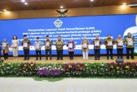 Wakil Menteri Ketenagakerjaan Afriansyah Noor menghadiri penyerahan LHP BPK atas laporan keuangan kementerian dan lembaga di Jakarta, Kamis (16/7/2026). (Foto Dok Ho/RadarBangsa.co.id)