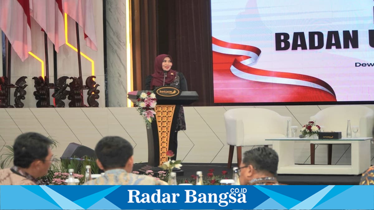 Anggota DPD RI Lia Istifhama mengikuti Focus Group Discussion (FGD) uji sahih Rancangan Undang-Undang (RUU) Badan Usaha Milik Daerah (BUMD) di Gedung Bank Jatim, Surabaya, Jumat (10/7/2026). (Foto Dok Ho/RadarBangsa.co.id)