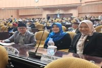 Anggota DPD RI asal Jawa Timur Lia Istifhama memberikan apresiasi kepada Pemerintah Kabupaten Gresik atas raihan Peringkat 1 Indeks Perlindungan Anak Jawa Timur dan Peringkat 3 Nasional Tahun 2026. (Foto Dok Ho/RadarBangsa.co.id).