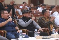 Bupati Probolinggo dr. Mohammad Haris membuka Musorkab KONI Kabupaten Probolinggo di Auditorium Madakaripura Kantor Bupati Probolinggo, Sabtu (1/8/2026). (Foto Dok Ho/RadarBangsa.co.id)