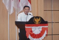 Bupati Lamongan Yuhronur Efendi menyampaikan pengantar Rancangan Perubahan KUA-PPAS Tahun Anggaran 2026 pada Rapat Paripurna DPRD Kabupaten Lamongan, Rabu (5/8). (Foto Dok Ho/RadarBangsa.co.id)