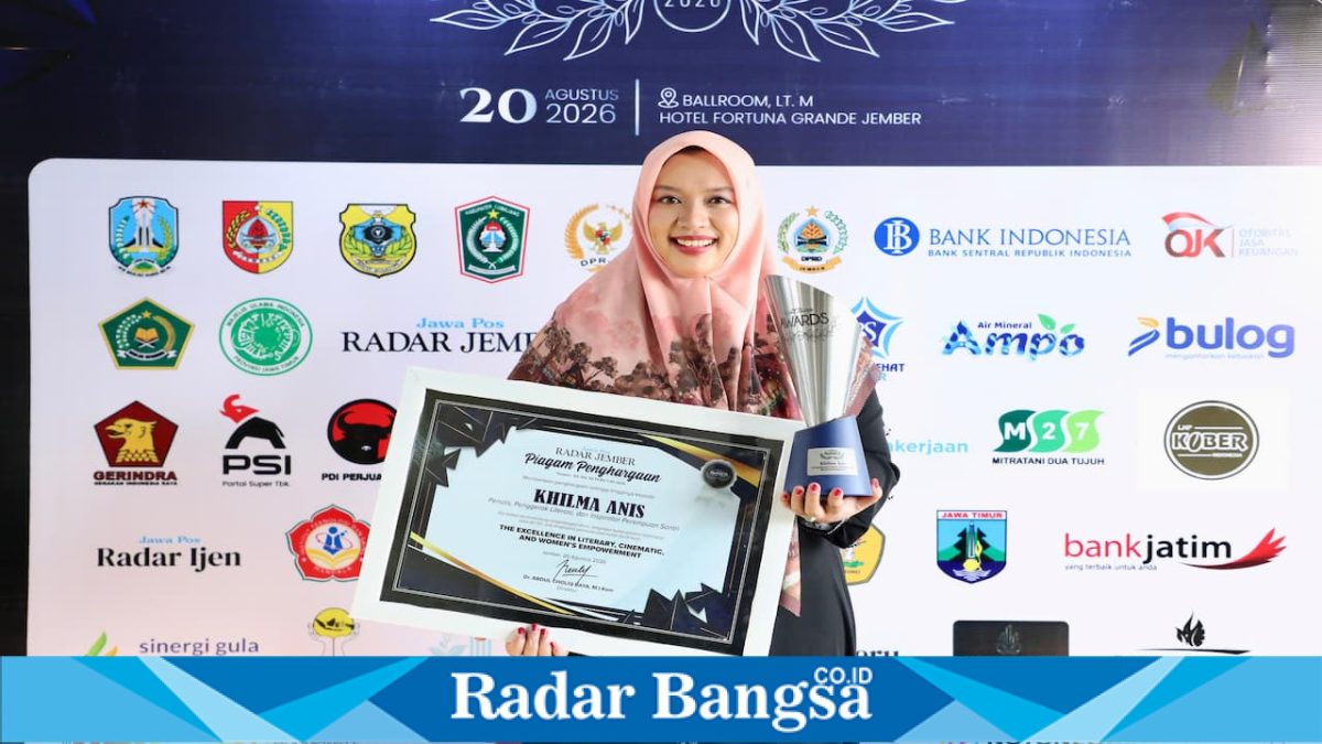 Khilma Anis, alumni Pondok Pesantren Bahrul ‘Ulum Tambakberas Jombang dan penerima Radar Jember Awards 2026. (Foto Dok Ho/RadarBangsa.co.id)