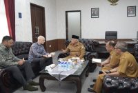 Bupati Malang Drs. H. M. Sanusi, M.M. menerima kunjungan Konsulat Jenderal Amerika Serikat di Pendopo Kabupaten Malang, Senin (10/8/2026). (Foto Dok Ho/RadarBangsa.co.id)