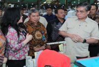 Menteri Ketenagakerjaan Yassierli meninjau penerapan ketenagakerjaan inklusif di PT Pan Brothers Tbk, Boyolali, Jawa Tengah, Jumat (31/7/2026). (Foto Dok Ho/RadarBangsa.co.id)