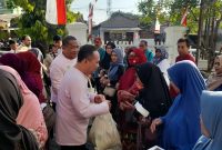 RSD dr. Soebandi Jember menggelar doa bersama dan menyerahkan tali asih kepada warga sekitar rumah sakit, Jumat (7/8/2026). (Foto Dok Ho/RadarBangsa.co.id)