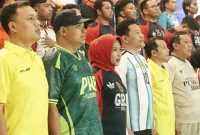 Bupati Sidoarjo H. Subandi saat menghadiri Golkar Fun Mini Soccer di Pilar Sport Center, Rangkah Kidul, Sidoarjo, Rabu (19/8/2026). (Foto Dok Ho/RadarBangsa.co.id)